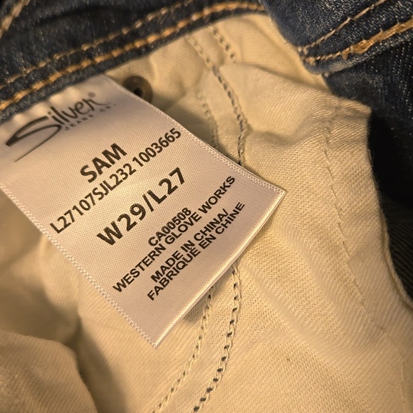 Silver Capri Jeans Blue Classic Medium Wash - Picture 5 of 5